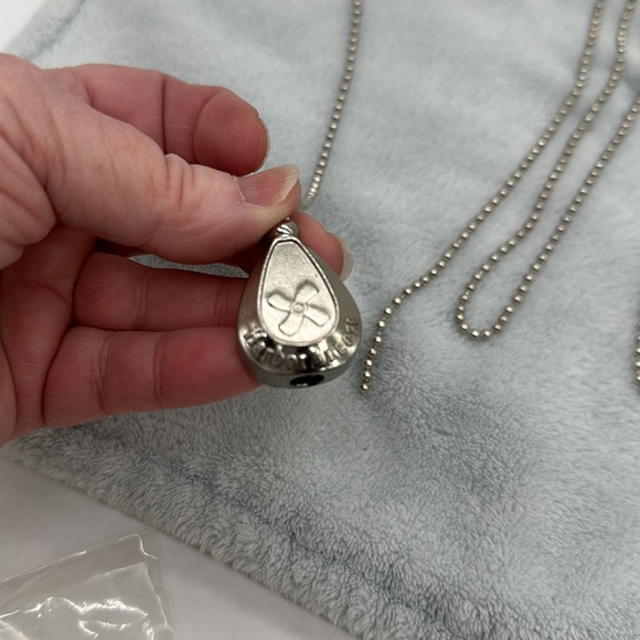 Harbor Breeze Pendant 8” PullChain w/Extra Rust Proof Beaded Extension Chains - Picture 2 of 5